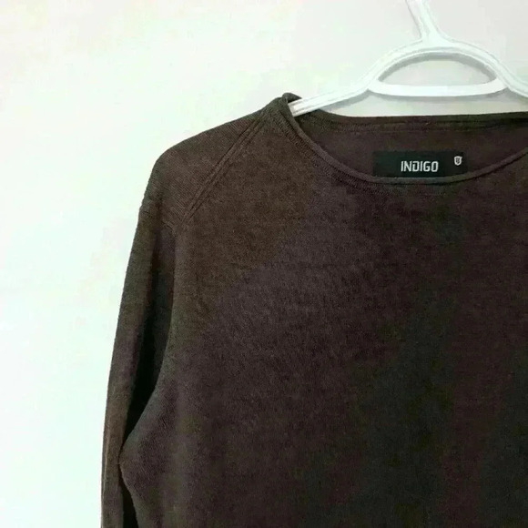 Indigo, long sleeve shirt , sweater, brown, size  medium - Picture 2 of 6